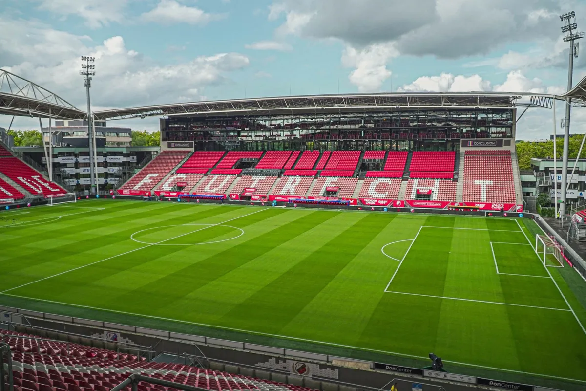 Stadion-bewerkt-2-scaled